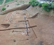 부여 송국리유적_003_구상유구의 모습 (북에서 남방향)_2015_고고_제4유형.JPG이미지